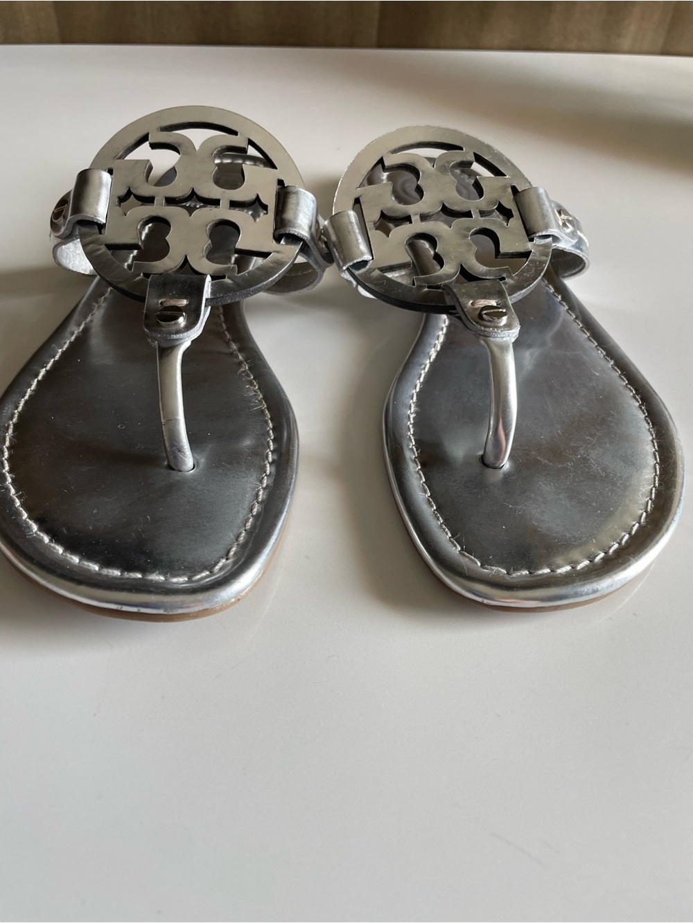 Tory Burch Miller Sandals in Silver Argento Size 7 - Picture 7 of 10